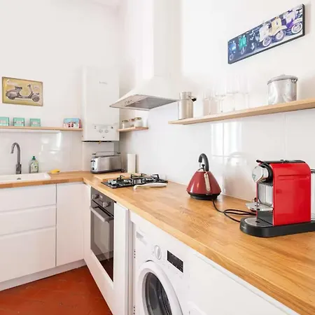 Bright Close To The Center Apartman Nîmes